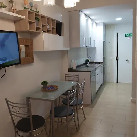 Benalbeach Luxury Apartment *